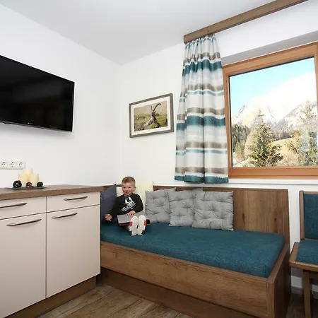 Apartment Alp *
